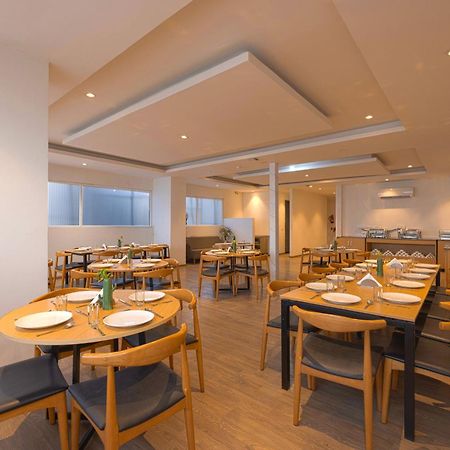 Gt Paradise - A Boutique Hotel Gurgáon Kültér fotó