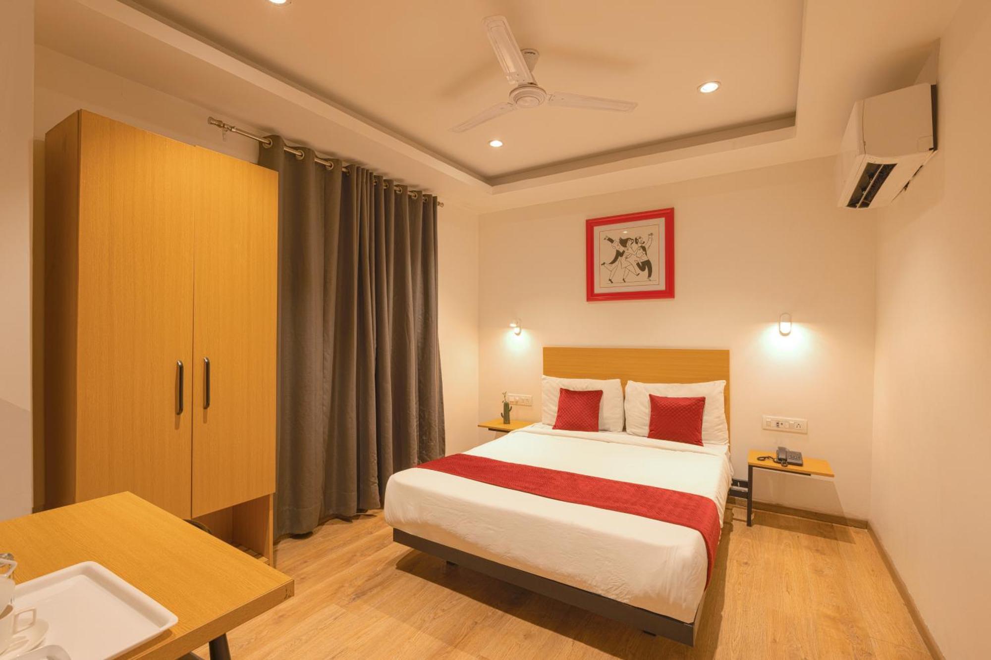 Gt Paradise - A Boutique Hotel Gurgáon Kültér fotó